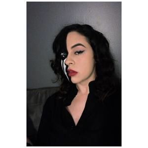 Meet your Posher, Gonzalez